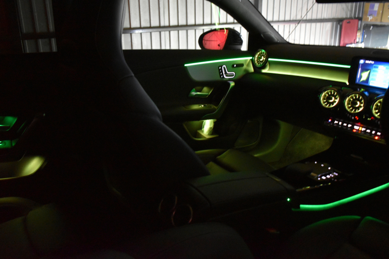 メルセデスベンツ CLAクラス CLA200d ｼｭｰﾃｨﾝｸﾞﾌﾞﾚｰｸ AMGﾗｲﾝP AMGﾚｻﾞｰｴｸｽｸﾙｰｼﾌﾞ ｱﾄﾞﾊﾞﾝｽﾄﾞP ﾚｰﾀﾞｰｾｰﾌﾃｨP 燃費18.2km ﾃﾞｨｰｾﾞﾙTB ﾊﾟﾉﾗﾏｻﾝﾙｰﾌ ﾋｰﾀｰ黒灰革 ﾃﾞｨｽﾄﾛ BSM Lﾁｪﾝｼﾞ AMGｴｱﾛ18AW ｷｰﾚｽGO PTS  HUD 対話式ﾅﾋﾞ 360ｶﾒﾗ 2年保証