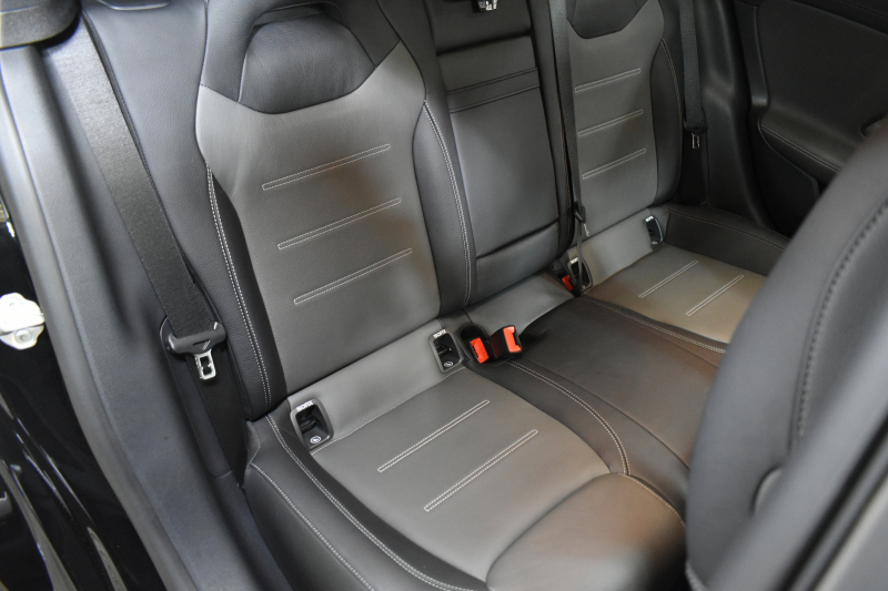 メルセデスベンツ CLAクラス CLA200d ｼｭｰﾃｨﾝｸﾞﾌﾞﾚｰｸ AMGﾗｲﾝP AMGﾚｻﾞｰｴｸｽｸﾙｰｼﾌﾞ ｱﾄﾞﾊﾞﾝｽﾄﾞP ﾚｰﾀﾞｰｾｰﾌﾃｨP 燃費18.2km ﾃﾞｨｰｾﾞﾙTB ﾊﾟﾉﾗﾏｻﾝﾙｰﾌ ﾋｰﾀｰ黒灰革 ﾃﾞｨｽﾄﾛ BSM Lﾁｪﾝｼﾞ AMGｴｱﾛ18AW ｷｰﾚｽGO PTS  HUD 対話式ﾅﾋﾞ 360ｶﾒﾗ 2年保証