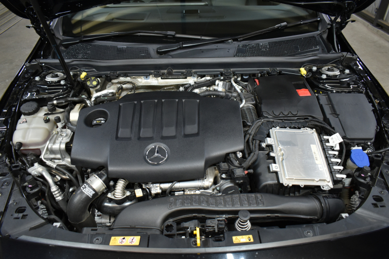 メルセデスベンツ CLAクラス CLA200d ｼｭｰﾃｨﾝｸﾞﾌﾞﾚｰｸ AMGﾗｲﾝP AMGﾚｻﾞｰｴｸｽｸﾙｰｼﾌﾞ ｱﾄﾞﾊﾞﾝｽﾄﾞP ﾚｰﾀﾞｰｾｰﾌﾃｨP 燃費18.2km ﾃﾞｨｰｾﾞﾙTB ﾊﾟﾉﾗﾏｻﾝﾙｰﾌ ﾋｰﾀｰ黒灰革 ﾃﾞｨｽﾄﾛ BSM Lﾁｪﾝｼﾞ AMGｴｱﾛ18AW ｷｰﾚｽGO PTS  HUD 対話式ﾅﾋﾞ 360ｶﾒﾗ 2年保証