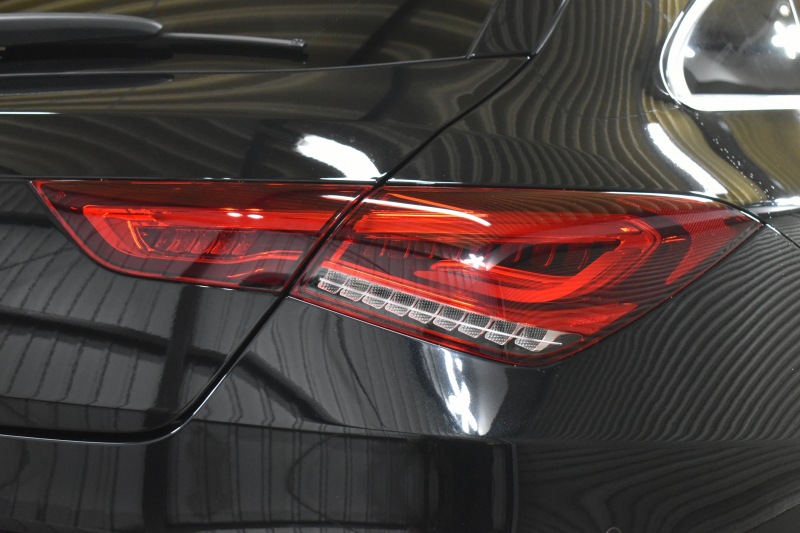 メルセデスベンツ CLAクラス CLA200d ｼｭｰﾃｨﾝｸﾞﾌﾞﾚｰｸ AMGﾗｲﾝP AMGﾚｻﾞｰｴｸｽｸﾙｰｼﾌﾞ ｱﾄﾞﾊﾞﾝｽﾄﾞP ﾚｰﾀﾞｰｾｰﾌﾃｨP 燃費18.2km ﾃﾞｨｰｾﾞﾙTB ﾊﾟﾉﾗﾏｻﾝﾙｰﾌ ﾋｰﾀｰ黒灰革 ﾃﾞｨｽﾄﾛ BSM Lﾁｪﾝｼﾞ AMGｴｱﾛ18AW ｷｰﾚｽGO PTS  HUD 対話式ﾅﾋﾞ 360ｶﾒﾗ 2年保証