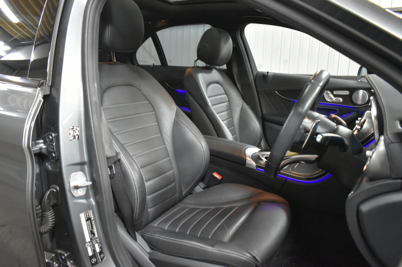 AMG Cクラス C43 4ﾏﾁｯｸ  ﾚｰﾀﾞｰｾｰﾌﾃｨP 後期型 3.0V6ﾀｰﾎﾞ 390馬力 ﾊﾟﾉﾗﾏｻﾝﾙｰﾌ ﾋｰﾀｰ黒本革 ﾃﾞｨｽﾄﾛ BSM Lﾁｪﾝｼﾞ AMGｴｱﾛ ｷｰGO ﾊﾟｰｸﾄﾛ ﾌｯﾄﾄﾗﾝｸ HUD ﾌﾞﾙﾒｽﾀｰS 液晶ﾒｰﾀｰ LEDﾍｯﾄﾞﾗｲﾄ 地ﾃﾞｼﾞﾅﾋﾞ Bｶﾒﾗ 2年保証