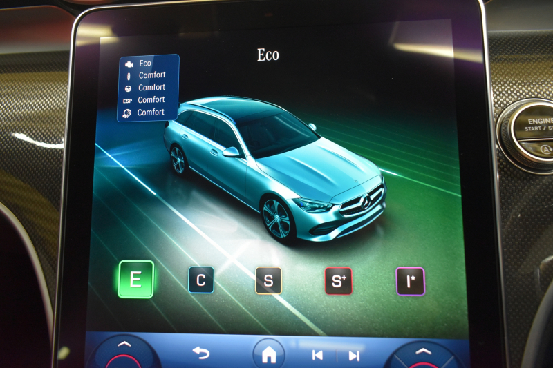 メルセデスベンツ Cクラス C200ﾜｺﾞﾝ AVG ISG搭載ﾓﾃﾞﾙ AMGﾗｲﾝP ﾚｻﾞｰｴｸｽｸﾙｰｼﾌﾞP ﾍﾞｰｼｯｸP ﾚｰﾀﾞｰｾｰﾌﾃｨP ﾊﾟﾉﾗﾏｻﾝﾙｰﾌ ﾘｱｱｸｽﾙｽﾃｱﾘﾝｸﾞ 革 MBUXARﾅﾋﾞTV HUD AMGｴｱﾛ18AW ﾃﾞｨｽﾄﾛﾆｯｸ ﾜｲﾔﾚｽﾁｬｰｼﾞ 360ｶﾒﾗ ｵｰﾄﾃｰﾙｹﾞｰﾄ 2年保証
