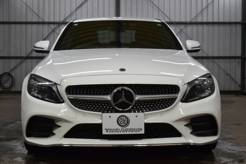メルセデスベンツ Cクラス C220d AVG AMGﾗｲﾝ ﾚｰﾀﾞｰｾｰﾌﾃｨP 後期型  燃費18.9km  ﾋｰﾀｰ黒革 ﾃﾞｨｽﾄﾛ BSM Lﾁｪﾝｼﾞ 誤発進 AMGｴｱﾛ TWS19AW ｷｰﾚｽGO ﾊﾟｰｸﾄﾛ LEDﾍｯﾄﾞﾗｲﾄ ﾏﾙﾁｱﾝﾋﾞｴﾝﾄ 地ﾃﾞｼﾞﾅﾋﾞBｶﾒﾗ 2年保証