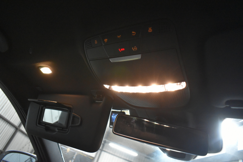 メルセデスベンツ Cクラス C220d AVG AMGﾗｲﾝ ﾚｰﾀﾞｰｾｰﾌﾃｨP 後期型  燃費18.9km  ﾋｰﾀｰ黒革 ﾃﾞｨｽﾄﾛ BSM Lﾁｪﾝｼﾞ 誤発進 AMGｴｱﾛ TWS19AW ｷｰﾚｽGO ﾊﾟｰｸﾄﾛ LEDﾍｯﾄﾞﾗｲﾄ ﾏﾙﾁｱﾝﾋﾞｴﾝﾄ 地ﾃﾞｼﾞﾅﾋﾞBｶﾒﾗ 2年保証