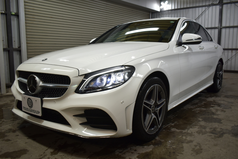 メルセデスベンツ Cクラス C220d AVG AMGﾗｲﾝ ﾚｰﾀﾞｰｾｰﾌﾃｨP 後期型  燃費18.9km  ﾋｰﾀｰ黒革 ﾃﾞｨｽﾄﾛ BSM Lﾁｪﾝｼﾞ 誤発進 AMGｴｱﾛ TWS19AW ｷｰﾚｽGO ﾊﾟｰｸﾄﾛ LEDﾍｯﾄﾞﾗｲﾄ ﾏﾙﾁｱﾝﾋﾞｴﾝﾄ 地ﾃﾞｼﾞﾅﾋﾞBｶﾒﾗ 2年保証