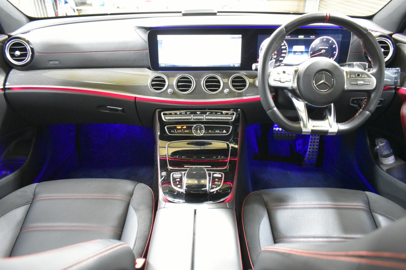AMG Eクラス E53 4ﾏﾁｯｸ+ ﾜｺﾞﾝ ISG搭載 ｴｸｽｸﾙｰｼﾌﾞP ﾚｰﾀﾞｰｾｰﾌﾃｨP ﾊﾟﾉﾗﾏｻﾝﾙｰﾌ 革 ﾍﾞﾝﾁﾚｰﾀｰ ﾏｯｻｰｼﾞ ﾌﾞﾙﾒｽﾀｰS HUD ﾌｯﾄｹﾞｰﾄ ｴｱﾛ20AW ﾃﾞｨｽﾄﾛ ﾌﾞﾗｲﾝﾄﾞS ﾚｰﾝｷｰﾌﾟ ﾅﾋﾞTV 360ｶﾒﾗ ｷｰﾚｽｺﾞｰ 2年保証