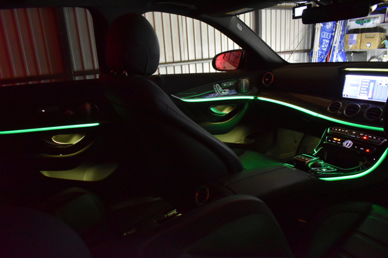 AMG Eクラス E53 4ﾏﾁｯｸ+ ﾜｺﾞﾝ ISG搭載 ｴｸｽｸﾙｰｼﾌﾞP ﾚｰﾀﾞｰｾｰﾌﾃｨP ﾊﾟﾉﾗﾏｻﾝﾙｰﾌ 革 ﾍﾞﾝﾁﾚｰﾀｰ ﾏｯｻｰｼﾞ ﾌﾞﾙﾒｽﾀｰS HUD ﾌｯﾄｹﾞｰﾄ ｴｱﾛ20AW ﾃﾞｨｽﾄﾛ ﾌﾞﾗｲﾝﾄﾞS ﾚｰﾝｷｰﾌﾟ ﾅﾋﾞTV 360ｶﾒﾗ ｷｰﾚｽｺﾞｰ 2年保証