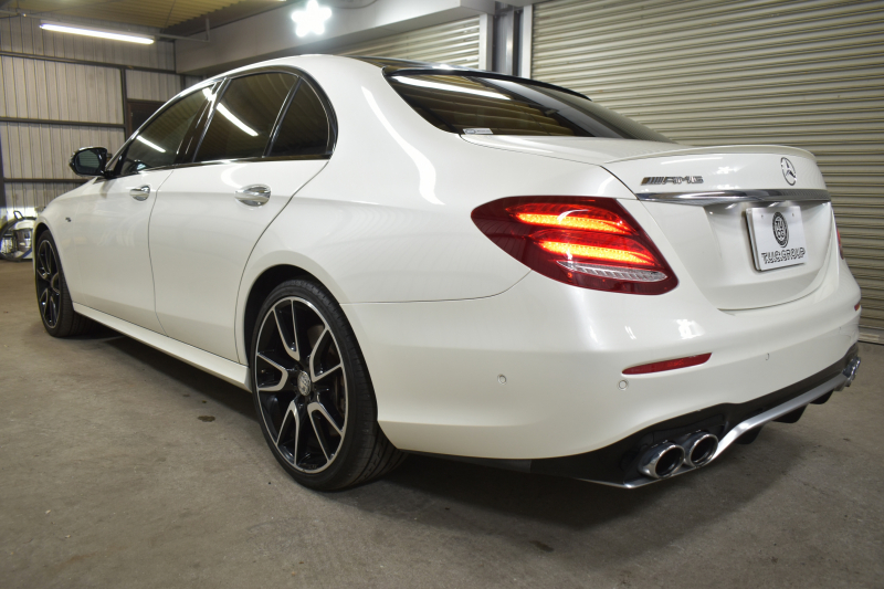 AMG Eクラス E53 4ﾏﾁｯｸ+ ﾜｺﾞﾝ ISG搭載 ｴｸｽｸﾙｰｼﾌﾞP ﾚｰﾀﾞｰｾｰﾌﾃｨP ﾊﾟﾉﾗﾏｻﾝﾙｰﾌ 革 ﾍﾞﾝﾁﾚｰﾀｰ ﾏｯｻｰｼﾞ ﾌﾞﾙﾒｽﾀｰS HUD ﾌｯﾄｹﾞｰﾄ ｴｱﾛ20AW ﾃﾞｨｽﾄﾛ ﾌﾞﾗｲﾝﾄﾞS ﾚｰﾝｷｰﾌﾟ ﾅﾋﾞTV 360ｶﾒﾗ ｷｰﾚｽｺﾞｰ 2年保証