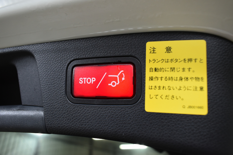 メルセデスベンツ GLA GLA250 4ﾏﾁｯｸ ｵﾌﾛｰﾄﾞ ﾍﾞｰｼｯｸﾊﾟｯｹｰｼﾞﾌﾟﾗｽ ﾚｰﾀﾞｰｾｰﾌﾃｨP  ﾃﾞｨｽﾄﾛﾆｯｸ ﾌﾞﾗｲﾝﾄﾞｽﾎﾟｯﾄ ﾚｰﾝｷｰﾌﾟ ﾋｰﾀｰ半革 ｵｰﾄﾃｰﾙｹﾞｰﾄ ﾅﾋﾞTV ﾊﾞｯｸｶﾒﾗ ｷｾﾉﾝﾍｯﾄﾞﾗｲﾄ ｱﾝﾋﾞｴﾝﾄﾗｲﾄ 2年保証