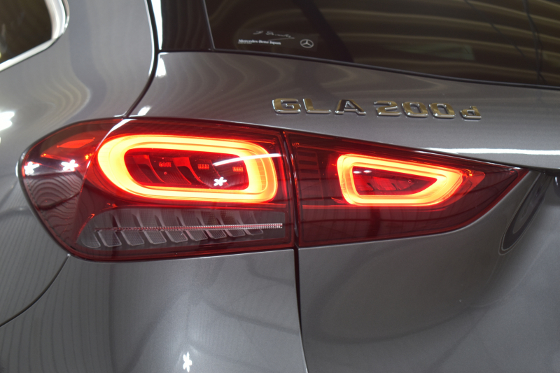 メルセデスベンツ GLA メルセデスベンツ GLAクラス GLA200d AMGﾗｲﾝ AMGﾚｻﾞｰｴｸｽｸﾙｰｼﾌﾞP ｱﾄﾞﾊﾞﾝｽﾄﾞP ﾅﾋﾞｹﾞｰｼｮﾝP ﾊﾟﾉﾗﾏｻﾝﾙｰﾌ ﾚｰﾀﾞｰP 1ｵｰﾅｰ 革 HUD 360ｶﾒﾗ ｱﾄﾞﾊﾞﾝｽﾄﾞｻｳﾝﾄﾞ AMGｴｱﾛ19AW ACC ﾚｰﾝｷｰﾌﾟ ﾏﾙﾁLEDﾍｯﾄﾞﾗｲﾄ MBUXﾅﾋﾞTV ﾌｯﾄｹﾞｰﾄ 2年保証