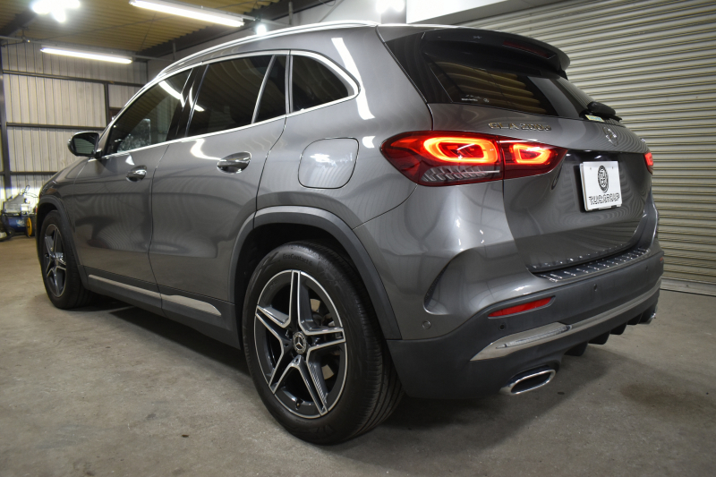 メルセデスベンツ GLA メルセデスベンツ GLAクラス GLA200d AMGﾗｲﾝ AMGﾚｻﾞｰｴｸｽｸﾙｰｼﾌﾞP ｱﾄﾞﾊﾞﾝｽﾄﾞP ﾅﾋﾞｹﾞｰｼｮﾝP ﾊﾟﾉﾗﾏｻﾝﾙｰﾌ ﾚｰﾀﾞｰP 1ｵｰﾅｰ 革 HUD 360ｶﾒﾗ ｱﾄﾞﾊﾞﾝｽﾄﾞｻｳﾝﾄﾞ AMGｴｱﾛ19AW ACC ﾚｰﾝｷｰﾌﾟ ﾏﾙﾁLEDﾍｯﾄﾞﾗｲﾄ MBUXﾅﾋﾞTV ﾌｯﾄｹﾞｰﾄ 2年保証