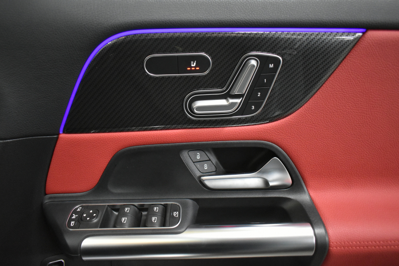 メルセデスベンツ GLA メルセデスベンツ GLAクラス GLA200d AMGﾗｲﾝ AMGﾚｻﾞｰｴｸｽｸﾙｰｼﾌﾞP ｱﾄﾞﾊﾞﾝｽﾄﾞP ﾅﾋﾞｹﾞｰｼｮﾝP ﾊﾟﾉﾗﾏｻﾝﾙｰﾌ ﾚｰﾀﾞｰP 1ｵｰﾅｰ 革 HUD 360ｶﾒﾗ ｱﾄﾞﾊﾞﾝｽﾄﾞｻｳﾝﾄﾞ AMGｴｱﾛ19AW ACC ﾚｰﾝｷｰﾌﾟ ﾏﾙﾁLEDﾍｯﾄﾞﾗｲﾄ MBUXﾅﾋﾞTV ﾌｯﾄｹﾞｰﾄ 2年保証