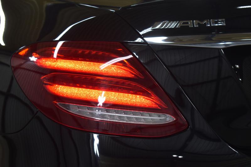 AMG Eクラス E53 4ﾏﾁｯｸ+ ISG搭載 ｴｸｽｸﾙｰｼﾌﾞP ﾚｰﾀﾞｰｾｰﾌﾃｨP ﾊﾟﾉﾗﾏｻﾝﾙｰﾌ 革 ﾍﾞﾝﾁﾚｰﾀｰ ﾏｯｻｰｼﾞ ﾌﾞﾙﾒｽﾀｰS HUD ﾌｯﾄｹﾞｰﾄ ｴｱﾛ20AW ﾃﾞｨｽﾄﾛ ﾌﾞﾗｲﾝﾄﾞS ﾚｰﾝｷｰﾌﾟ ﾅﾋﾞTV 360ｶﾒﾗ ｷｰﾚｽｺﾞｰ 2年保証