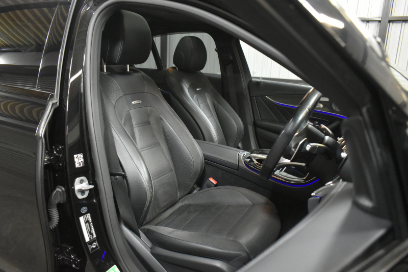 AMG Eクラス E53 4ﾏﾁｯｸ+ ISG搭載 ｴｸｽｸﾙｰｼﾌﾞP ﾚｰﾀﾞｰｾｰﾌﾃｨP ﾊﾟﾉﾗﾏｻﾝﾙｰﾌ 革 ﾍﾞﾝﾁﾚｰﾀｰ ﾏｯｻｰｼﾞ ﾌﾞﾙﾒｽﾀｰS HUD ﾌｯﾄｹﾞｰﾄ ｴｱﾛ20AW ﾃﾞｨｽﾄﾛ ﾌﾞﾗｲﾝﾄﾞS ﾚｰﾝｷｰﾌﾟ ﾅﾋﾞTV 360ｶﾒﾗ ｷｰﾚｽｺﾞｰ 2年保証