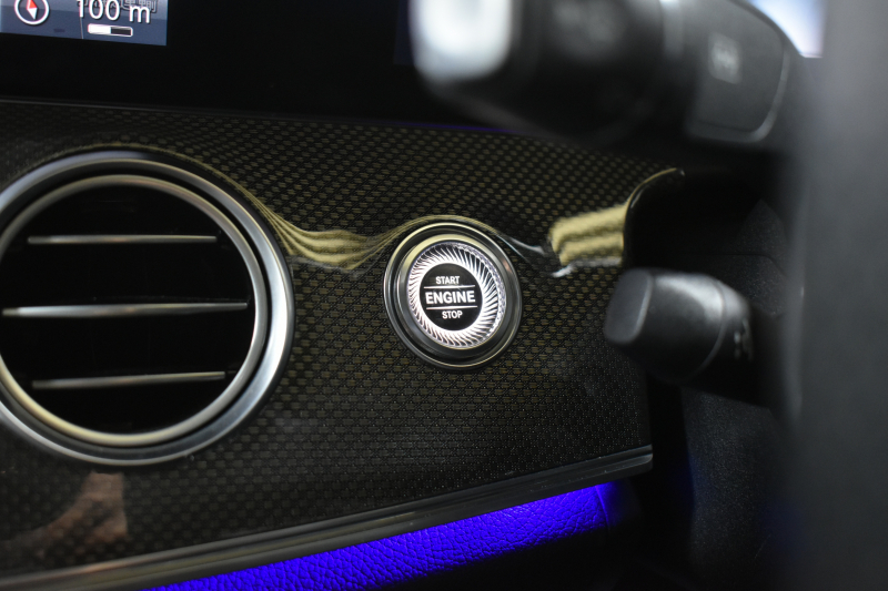 AMG Eクラス E53 4ﾏﾁｯｸ+ ISG搭載 ｴｸｽｸﾙｰｼﾌﾞP ﾚｰﾀﾞｰｾｰﾌﾃｨP ﾊﾟﾉﾗﾏｻﾝﾙｰﾌ 革 ﾍﾞﾝﾁﾚｰﾀｰ ﾏｯｻｰｼﾞ ﾌﾞﾙﾒｽﾀｰS HUD ﾌｯﾄｹﾞｰﾄ ｴｱﾛ20AW ﾃﾞｨｽﾄﾛ ﾌﾞﾗｲﾝﾄﾞS ﾚｰﾝｷｰﾌﾟ ﾅﾋﾞTV 360ｶﾒﾗ ｷｰﾚｽｺﾞｰ 2年保証