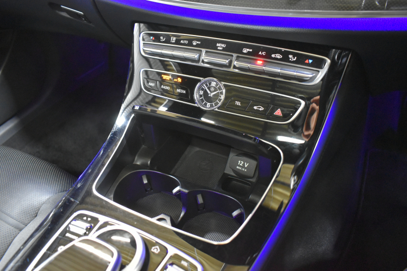 AMG Eクラス E53 4ﾏﾁｯｸ+ ISG搭載 ｴｸｽｸﾙｰｼﾌﾞP ﾚｰﾀﾞｰｾｰﾌﾃｨP ﾊﾟﾉﾗﾏｻﾝﾙｰﾌ 革 ﾍﾞﾝﾁﾚｰﾀｰ ﾏｯｻｰｼﾞ ﾌﾞﾙﾒｽﾀｰS HUD ﾌｯﾄｹﾞｰﾄ ｴｱﾛ20AW ﾃﾞｨｽﾄﾛ ﾌﾞﾗｲﾝﾄﾞS ﾚｰﾝｷｰﾌﾟ ﾅﾋﾞTV 360ｶﾒﾗ ｷｰﾚｽｺﾞｰ 2年保証