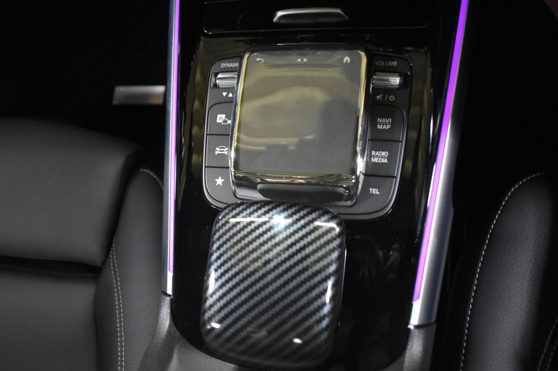 メルセデスベンツ GLB GLB200d 4ﾏﾁｯｸ AMGﾗｲﾝ AMGﾚｻﾞｰｴｸｽｸﾙｰｼﾌﾞP ﾅﾋﾞｹﾞｰｼｮﾝP ﾚｰﾀﾞｰｾｰﾌﾃｨP  ﾊﾟﾉﾗﾏｻﾝﾙｰﾌ 革 AMGｴｱﾛ19AW MBUXﾅﾋﾞTV ﾃﾞｨｽﾄﾛ ﾌﾞﾗｲﾝﾄﾞS 360ｶﾒﾗ ﾜｲﾔﾚｽﾁｬｰｼﾞ ﾌｯﾄｹﾞｰﾄ ｷｰﾚｽｺﾞｰ 2年保証