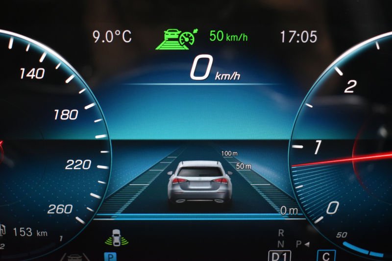 メルセデスベンツ GLB GLB200d 4ﾏﾁｯｸ AMGﾗｲﾝ AMGﾚｻﾞｰｴｸｽｸﾙｰｼﾌﾞP ﾅﾋﾞｹﾞｰｼｮﾝP ﾚｰﾀﾞｰｾｰﾌﾃｨP  ﾊﾟﾉﾗﾏｻﾝﾙｰﾌ 革 AMGｴｱﾛ19AW MBUXﾅﾋﾞTV ﾃﾞｨｽﾄﾛ ﾌﾞﾗｲﾝﾄﾞS 360ｶﾒﾗ ﾜｲﾔﾚｽﾁｬｰｼﾞ ﾌｯﾄｹﾞｰﾄ ｷｰﾚｽｺﾞｰ 2年保証