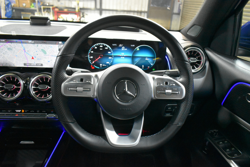 メルセデスベンツ GLB GLB200d 4ﾏﾁｯｸ AMGﾗｲﾝ AMGﾚｻﾞｰｴｸｽｸﾙｰｼﾌﾞP ﾅﾋﾞｹﾞｰｼｮﾝP ﾚｰﾀﾞｰｾｰﾌﾃｨP  ﾊﾟﾉﾗﾏｻﾝﾙｰﾌ 革 AMGｴｱﾛ19AW MBUXﾅﾋﾞTV ﾃﾞｨｽﾄﾛ ﾌﾞﾗｲﾝﾄﾞS 360ｶﾒﾗ ﾜｲﾔﾚｽﾁｬｰｼﾞ ﾌｯﾄｹﾞｰﾄ ｷｰﾚｽｺﾞｰ 2年保証