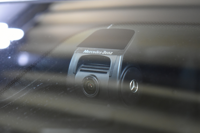 メルセデスベンツ Eクラス E350e AVG ｽﾎﾟｰﾂ ｴｸｽｸﾙｰｼﾌﾞP ﾚｰﾀﾞｰｾｰﾌﾃｨP PHV 1ｵｰﾅｰ ﾊﾟﾉﾗﾏｻﾝﾙｰﾌ 全席ﾋｰﾀｰ黒革 ﾃﾞｨｽﾄﾛ ﾚｰﾝﾁｪﾝｼﾞ ﾌﾞﾗｲﾝﾄﾞｽﾎﾟｯﾄ AMGｴｱﾛ19AW ｷｰGO PTS ﾌｯﾄｹﾞｰﾄ ﾌﾞﾙﾒｽﾀｰ 地デジ360ｶﾒ 2年保証