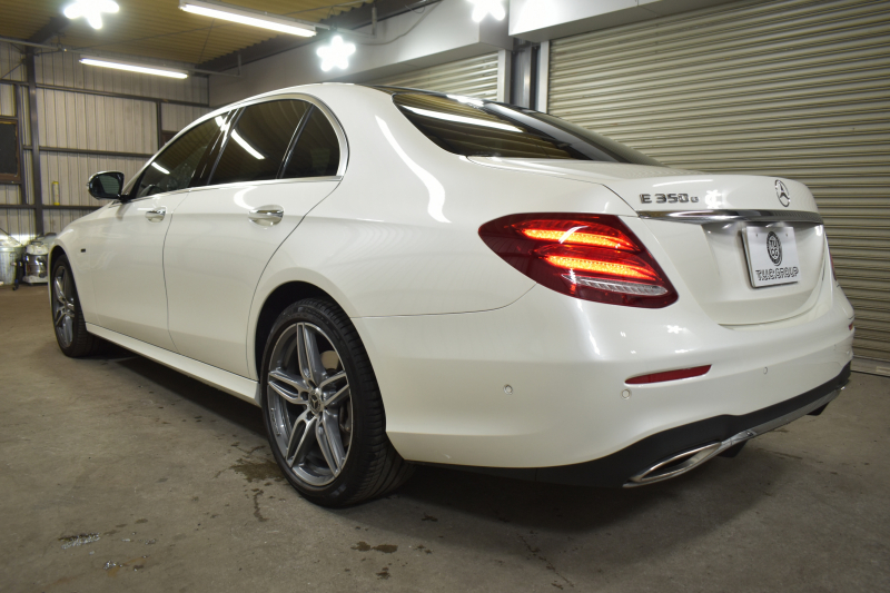 メルセデスベンツ Eクラス E350e AVG ｽﾎﾟｰﾂ ｴｸｽｸﾙｰｼﾌﾞP ﾚｰﾀﾞｰｾｰﾌﾃｨP PHV 1ｵｰﾅｰ ﾊﾟﾉﾗﾏｻﾝﾙｰﾌ 全席ﾋｰﾀｰ黒革 ﾃﾞｨｽﾄﾛ ﾚｰﾝﾁｪﾝｼﾞ ﾌﾞﾗｲﾝﾄﾞｽﾎﾟｯﾄ AMGｴｱﾛ19AW ｷｰGO PTS ﾌｯﾄｹﾞｰﾄ ﾌﾞﾙﾒｽﾀｰ 地デジ360ｶﾒ 2年保証