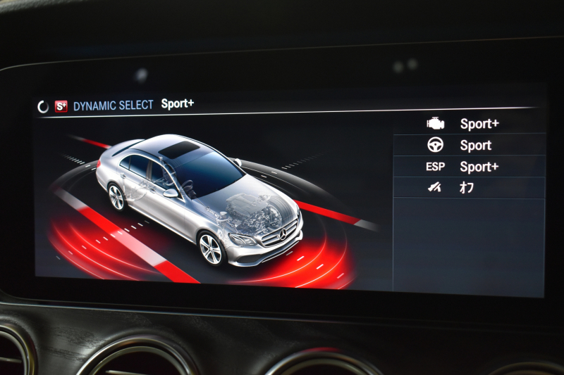 メルセデスベンツ Eクラス E350e AVG ｽﾎﾟｰﾂ ｴｸｽｸﾙｰｼﾌﾞP ﾚｰﾀﾞｰｾｰﾌﾃｨP PHV 1ｵｰﾅｰ ﾊﾟﾉﾗﾏｻﾝﾙｰﾌ 全席ﾋｰﾀｰ黒革 ﾃﾞｨｽﾄﾛ ﾚｰﾝﾁｪﾝｼﾞ ﾌﾞﾗｲﾝﾄﾞｽﾎﾟｯﾄ AMGｴｱﾛ19AW ｷｰGO PTS ﾌｯﾄｹﾞｰﾄ ﾌﾞﾙﾒｽﾀｰ 地デジ360ｶﾒ 2年保証