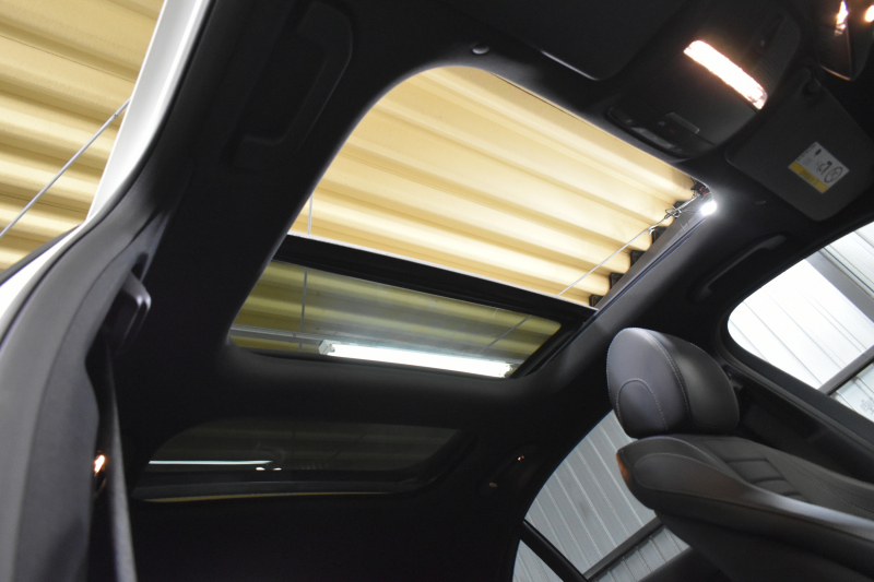 メルセデスベンツ Eクラス E350e AVG ｽﾎﾟｰﾂ ｴｸｽｸﾙｰｼﾌﾞP ﾚｰﾀﾞｰｾｰﾌﾃｨP PHV 1ｵｰﾅｰ ﾊﾟﾉﾗﾏｻﾝﾙｰﾌ 全席ﾋｰﾀｰ黒革 ﾃﾞｨｽﾄﾛ ﾚｰﾝﾁｪﾝｼﾞ ﾌﾞﾗｲﾝﾄﾞｽﾎﾟｯﾄ AMGｴｱﾛ19AW ｷｰGO PTS ﾌｯﾄｹﾞｰﾄ ﾌﾞﾙﾒｽﾀｰ 地デジ360ｶﾒ 2年保証