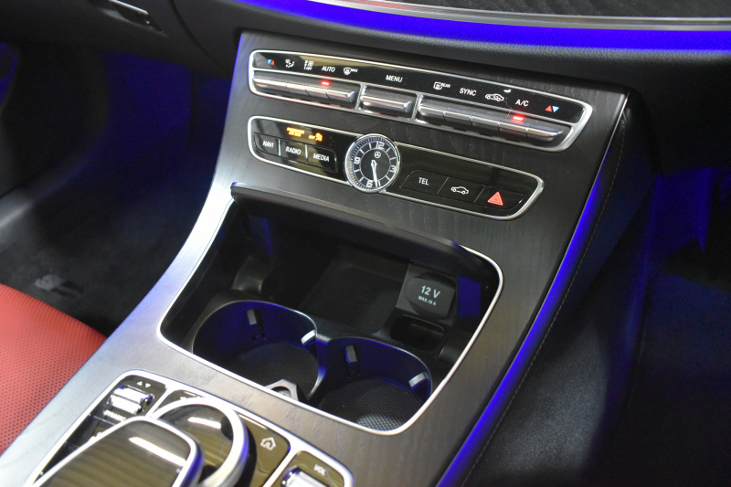 メルセデスベンツ Eクラス E300 ｸｰﾍﾟ ｽﾎﾟｰﾂ ｴｸｽｸﾙｰｼﾌﾞP ﾚｰﾀﾞｰｾｰﾌﾃｨP ﾊﾟﾉﾗﾏｻﾝﾙｰﾌ ﾋｰﾀｰｸｰﾗｰ赤黒革 ﾃﾞｨｽﾄﾛ BSM Lﾁｪﾝｼﾞ AMGｴｱﾛ19AW ｷｰGO PTS ﾌﾞﾙﾒｽﾀｰ HUD 地ﾃﾞｼﾞ360ｶﾒﾗ 2年保証