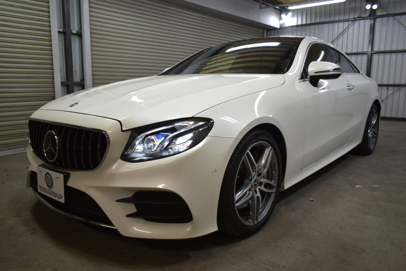 メルセデスベンツ Eクラス E300 ｸｰﾍﾟ ｽﾎﾟｰﾂ ｴｸｽｸﾙｰｼﾌﾞP ﾚｰﾀﾞｰｾｰﾌﾃｨP ﾊﾟﾉﾗﾏｻﾝﾙｰﾌ ﾋｰﾀｰｸｰﾗｰ赤黒革 ﾃﾞｨｽﾄﾛ BSM Lﾁｪﾝｼﾞ AMGｴｱﾛ19AW ｷｰGO PTS ﾌﾞﾙﾒｽﾀｰ HUD 地ﾃﾞｼﾞ360ｶﾒﾗ 2年保証