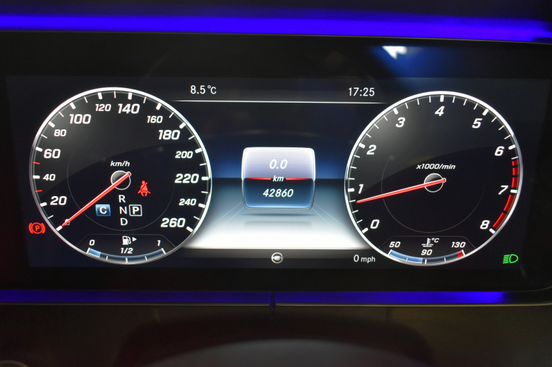 メルセデスベンツ Eクラス E300 ｸｰﾍﾟ ｽﾎﾟｰﾂ ｴｸｽｸﾙｰｼﾌﾞP ﾚｰﾀﾞｰｾｰﾌﾃｨP ﾊﾟﾉﾗﾏｻﾝﾙｰﾌ ﾋｰﾀｰｸｰﾗｰ赤黒革 ﾃﾞｨｽﾄﾛ BSM Lﾁｪﾝｼﾞ AMGｴｱﾛ19AW ｷｰGO PTS ﾌﾞﾙﾒｽﾀｰ HUD 地ﾃﾞｼﾞ360ｶﾒﾗ 2年保証