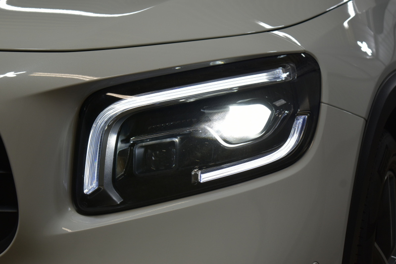 AMG GLB MercedesAMG GLB35 4ﾏﾁｯｸ AMGｱﾄﾞﾊﾞﾝｽﾄﾞ＆ﾊﾟﾌｫｰﾏﾝｽP ﾚｰﾀﾞｰｾｰﾌﾃｨP ﾅﾋﾞP ﾊﾟﾉﾗﾏｻﾝﾙｰﾌ ﾋｰﾀｰｸｰﾗｰ黒/赤革 対話式ﾅﾋﾞ ﾃﾞｨｽﾄﾛﾆｯｸ ﾌﾞﾗｲﾝﾄﾞｽﾎﾟｯﾄ ﾚｰﾝｷｰﾌﾟ AMGｴｱﾛ19AW ｷｰﾚｽGO PTS ﾍｯﾄﾞｱｯﾌﾟD  地ﾃﾞｼﾞﾅﾋﾞ 360ｶﾒﾗ