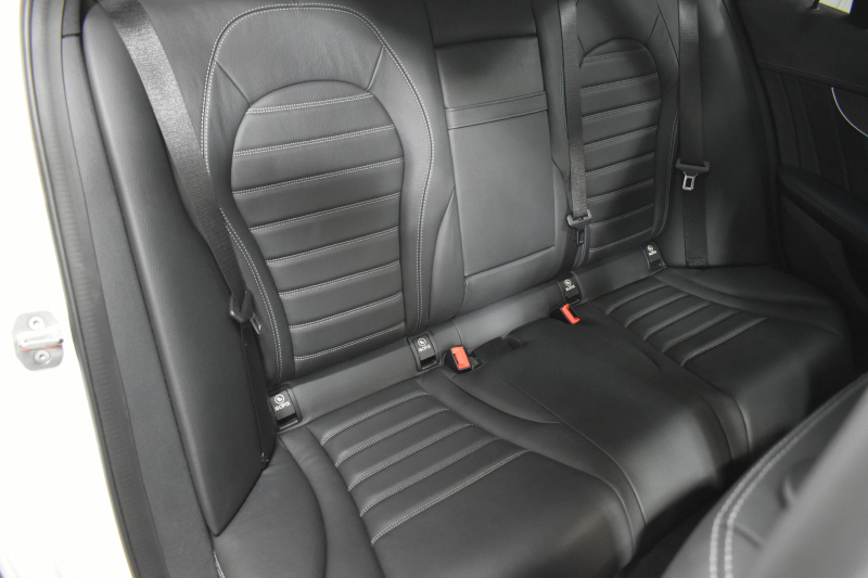 AMG Cクラス C43 4ﾏﾁｯｸ  ﾚｰﾀﾞｰｾｰﾌﾃｨP 3.0ﾘｯﾀｰV6ﾂｲﾝﾀｰﾎﾞ ﾊﾟﾉﾗﾏｻﾝﾙｰﾌ 革 ｴｱﾛ19AW ﾌﾞﾙﾒｽﾀｰｻｳﾝﾄﾞ ｴｱﾊﾞﾗﾝｽP ﾌｯﾄﾘｱｹﾞｰﾄ ﾃﾞｨｽﾄﾛ ﾌﾞﾗｲﾝﾄﾞS ﾚｰﾝｷｰﾌﾟ ﾅﾋﾞTV Bｶﾒﾗ ｷｰﾚｽｺﾞｰ 2年保証