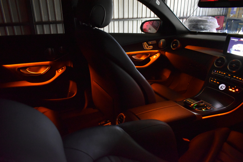 AMG Cクラス C43 4ﾏﾁｯｸ  ﾚｰﾀﾞｰｾｰﾌﾃｨP 3.0ﾘｯﾀｰV6ﾂｲﾝﾀｰﾎﾞ ﾊﾟﾉﾗﾏｻﾝﾙｰﾌ 革 ｴｱﾛ19AW ﾌﾞﾙﾒｽﾀｰｻｳﾝﾄﾞ ｴｱﾊﾞﾗﾝｽP ﾌｯﾄﾘｱｹﾞｰﾄ ﾃﾞｨｽﾄﾛ ﾌﾞﾗｲﾝﾄﾞS ﾚｰﾝｷｰﾌﾟ ﾅﾋﾞTV Bｶﾒﾗ ｷｰﾚｽｺﾞｰ 2年保証