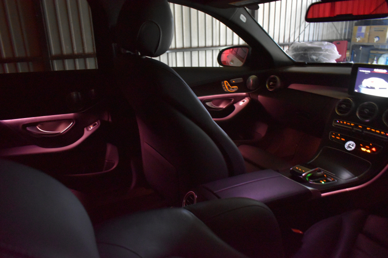 AMG Cクラス C43 4ﾏﾁｯｸ  ﾚｰﾀﾞｰｾｰﾌﾃｨP 3.0ﾘｯﾀｰV6ﾂｲﾝﾀｰﾎﾞ ﾊﾟﾉﾗﾏｻﾝﾙｰﾌ 革 ｴｱﾛ19AW ﾌﾞﾙﾒｽﾀｰｻｳﾝﾄﾞ ｴｱﾊﾞﾗﾝｽP ﾌｯﾄﾘｱｹﾞｰﾄ ﾃﾞｨｽﾄﾛ ﾌﾞﾗｲﾝﾄﾞS ﾚｰﾝｷｰﾌﾟ ﾅﾋﾞTV Bｶﾒﾗ ｷｰﾚｽｺﾞｰ 2年保証