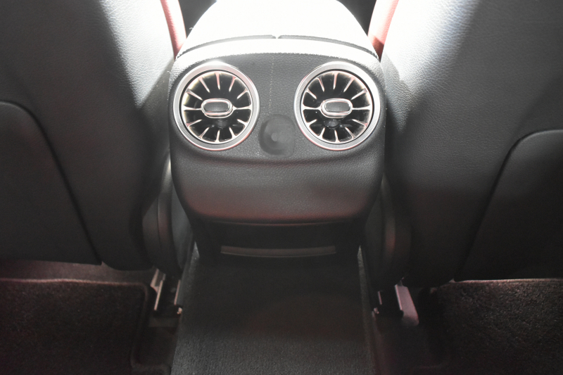 メルセデスベンツ Cクラス C200 4MATIC AVG AMGﾗｲﾝ ﾚｻﾞｰｴｸｽｸﾙｰｼﾌﾞP ﾚｰﾀﾞｰｾｰﾌﾃｨP 後期 4WD 赤革 ﾌﾞﾙﾒｽﾀｰS HUD ｴｱﾊﾞﾗﾝｽP 液晶ﾒｰﾀｰ ﾌｯﾄﾄﾗﾝｸ AMGｴｱﾛ18AW ﾃﾞｨｽﾄﾛ ﾌﾞﾗｲﾝﾄﾞS ﾚｰﾝｷｰﾌﾟ ﾅﾋﾞTV Bｶﾒﾗ ｷｰﾚｽｺﾞｰ 2年保証