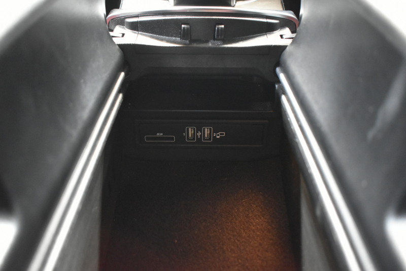 メルセデスベンツ Cクラス C200 4MATIC AVG AMGﾗｲﾝ ﾚｻﾞｰｴｸｽｸﾙｰｼﾌﾞP ﾚｰﾀﾞｰｾｰﾌﾃｨP 後期 4WD 赤革 ﾌﾞﾙﾒｽﾀｰS HUD ｴｱﾊﾞﾗﾝｽP 液晶ﾒｰﾀｰ ﾌｯﾄﾄﾗﾝｸ AMGｴｱﾛ18AW ﾃﾞｨｽﾄﾛ ﾌﾞﾗｲﾝﾄﾞS ﾚｰﾝｷｰﾌﾟ ﾅﾋﾞTV Bｶﾒﾗ ｷｰﾚｽｺﾞｰ 2年保証