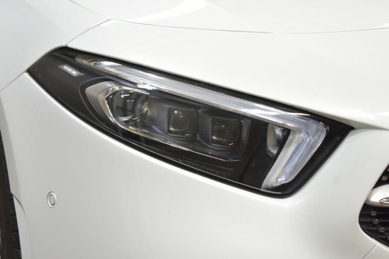 メルセデスベンツ Aクラス A250 4ﾏﾁｯｸ AMGﾗｲﾝ AMGﾚｻﾞｰｴｸｽｸﾙｰｼﾌﾞ ｱﾄﾞﾊﾞﾝｽﾄﾞP ﾚｰﾀﾞｰSP  ﾊﾟﾉﾗﾏｻﾝﾙｰﾌ ﾋｰﾀｰ黒灰革 ﾃﾞｨｽﾄﾛ ﾌﾞﾗｲﾝﾄﾞS Lﾁｪﾝｼﾞ AMGｴｱﾛ18AW ｷｰGO PTS ﾍｯﾄﾞｱｯﾌﾟD 対話式ﾅﾋﾞTV 360ｶﾒﾗ 2年保証