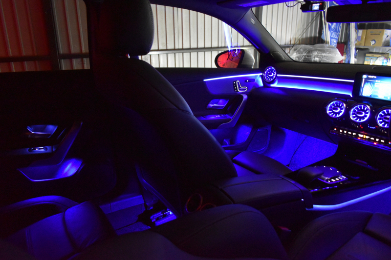 メルセデスベンツ Aクラス A250 4ﾏﾁｯｸ AMGﾗｲﾝ AMGﾚｻﾞｰｴｸｽｸﾙｰｼﾌﾞ ｱﾄﾞﾊﾞﾝｽﾄﾞP ﾚｰﾀﾞｰSP  ﾊﾟﾉﾗﾏｻﾝﾙｰﾌ ﾋｰﾀｰ黒灰革 ﾃﾞｨｽﾄﾛ ﾌﾞﾗｲﾝﾄﾞS Lﾁｪﾝｼﾞ AMGｴｱﾛ18AW ｷｰGO PTS ﾍｯﾄﾞｱｯﾌﾟD 対話式ﾅﾋﾞTV 360ｶﾒﾗ 2年保証