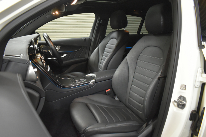 メルセデスベンツ GLCクーペ GLC220d 4ﾏﾁｯｸ ｸｰﾍﾟ AMGﾗｲﾝ ﾚｻﾞｰｴｸｽｸﾙｰｼﾌﾞ ﾚｰﾀﾞｰｾｰﾌﾃｨP 後期型 ｻﾝﾙｰﾌ 全席ﾋｰﾀｰ&ｸｰﾗｰ黒革 ﾃﾞｨｽﾄﾛﾆｯｸﾌﾟﾗｽ ﾌﾞﾗｲﾝﾄﾞｽﾎﾟｯﾄ ﾚｰﾝｷｰﾌﾟ AMGｴｱﾛ19AW ｷｰGO PTS ﾌｯﾄｹﾞｰﾄ HUD ﾌﾞﾙﾒｽﾀｰS 地ﾃﾞｼﾞﾅﾋﾞ 360ｶﾒﾗ 2年保証
