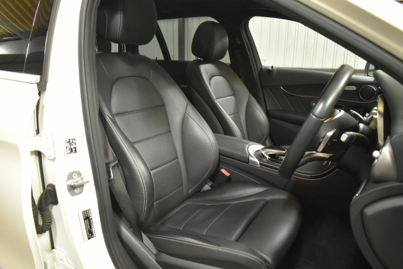 メルセデスベンツ Cクラス C220d ﾜｺﾞﾝ ﾛｰﾚｳｽｴﾃﾞｨｼｮﾝ ﾚｰﾀﾞｰｾｰﾌﾃｨP 前期最終 特別仕様車  ﾃﾞｨｰｾﾞﾙ 燃費19.6km ﾊﾟﾉﾗﾏｻﾝﾙｰﾌ ﾋｰﾀｰ黒革 ﾃﾞｨｽﾄﾛ BSM Lｷｰﾌﾟ AMGｴｱﾛ18AW ｷｰﾚｽGO PTS 電動ﾘｱｹﾞｰﾄ 地ﾃﾞｼﾞﾅﾋﾞ Bｶﾒﾗ 2年保証