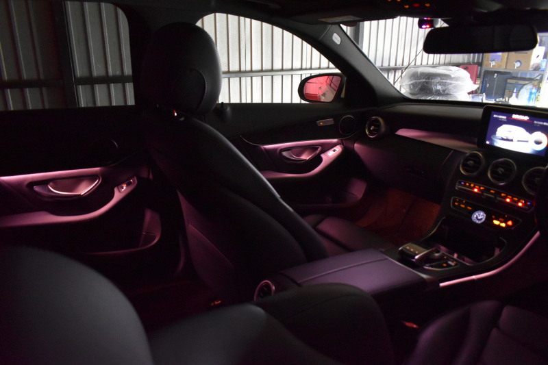 メルセデスベンツ Cクラス C220d ﾜｺﾞﾝ ﾛｰﾚｳｽｴﾃﾞｨｼｮﾝ ﾚｰﾀﾞｰｾｰﾌﾃｨP 前期最終 特別仕様車  ﾃﾞｨｰｾﾞﾙ 燃費19.6km ﾊﾟﾉﾗﾏｻﾝﾙｰﾌ ﾋｰﾀｰ黒革 ﾃﾞｨｽﾄﾛ BSM Lｷｰﾌﾟ AMGｴｱﾛ18AW ｷｰﾚｽGO PTS 電動ﾘｱｹﾞｰﾄ 地ﾃﾞｼﾞﾅﾋﾞ Bｶﾒﾗ 2年保証