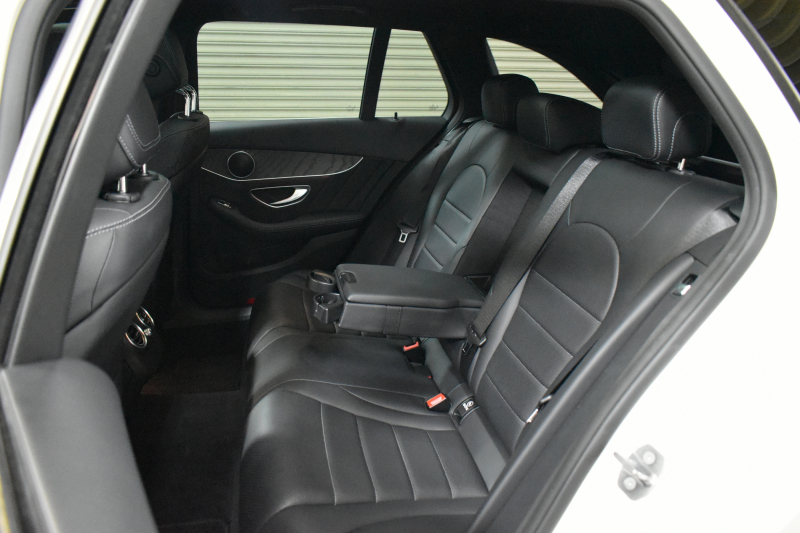 メルセデスベンツ Cクラス C220d ﾜｺﾞﾝ ﾛｰﾚｳｽｴﾃﾞｨｼｮﾝ ﾚｰﾀﾞｰｾｰﾌﾃｨP 前期最終 特別仕様車  ﾃﾞｨｰｾﾞﾙ 燃費19.6km ﾊﾟﾉﾗﾏｻﾝﾙｰﾌ ﾋｰﾀｰ黒革 ﾃﾞｨｽﾄﾛ BSM Lｷｰﾌﾟ AMGｴｱﾛ18AW ｷｰﾚｽGO PTS 電動ﾘｱｹﾞｰﾄ 地ﾃﾞｼﾞﾅﾋﾞ Bｶﾒﾗ 2年保証