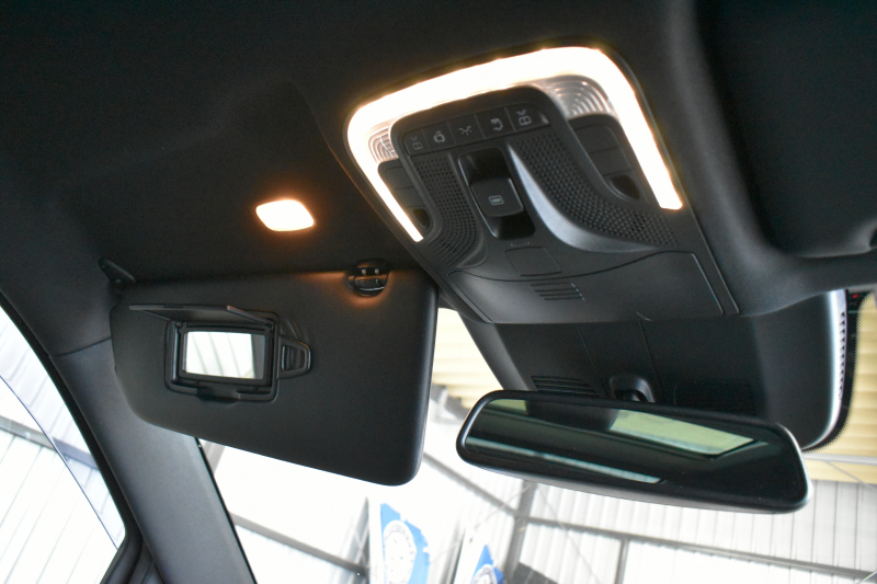 メルセデスベンツ Vクラス V220d ｽﾎﾟｰﾂ ﾛﾝｸﾞ AMGﾗｲﾝ ﾚｰﾀﾞｰP  ﾊﾟﾉﾗﾏｻﾝﾙｰﾌ  ﾌﾞﾙﾒｽﾀｰS ﾋｰﾀｰ黒革 ﾃﾞｨｽﾄﾛ BSM Lｷｰﾌﾟ AMGｴｱﾛ19AW 両側電動ｽﾗｲﾄﾞ 電動Rｹﾞｰﾄ 地ﾃﾞｼﾞ360ｶﾒﾗ 2年保証