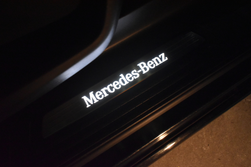 メルセデスベンツ Vクラス V220d ｽﾎﾟｰﾂ ﾛﾝｸﾞ AMGﾗｲﾝ ﾚｰﾀﾞｰP  ﾊﾟﾉﾗﾏｻﾝﾙｰﾌ  ﾌﾞﾙﾒｽﾀｰS ﾋｰﾀｰ黒革 ﾃﾞｨｽﾄﾛ BSM Lｷｰﾌﾟ AMGｴｱﾛ19AW 両側電動ｽﾗｲﾄﾞ 電動Rｹﾞｰﾄ 地ﾃﾞｼﾞ360ｶﾒﾗ 2年保証