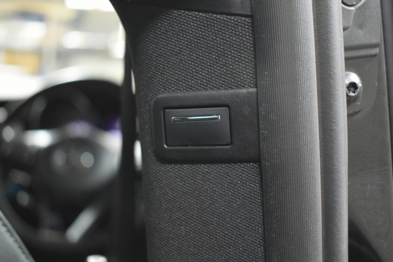 メルセデスベンツ Vクラス V220d ｽﾎﾟｰﾂ ﾛﾝｸﾞ AMGﾗｲﾝ ﾚｰﾀﾞｰP  ﾊﾟﾉﾗﾏｻﾝﾙｰﾌ  ﾌﾞﾙﾒｽﾀｰS ﾋｰﾀｰ黒革 ﾃﾞｨｽﾄﾛ BSM Lｷｰﾌﾟ AMGｴｱﾛ19AW 両側電動ｽﾗｲﾄﾞ 電動Rｹﾞｰﾄ 地ﾃﾞｼﾞ360ｶﾒﾗ 2年保証