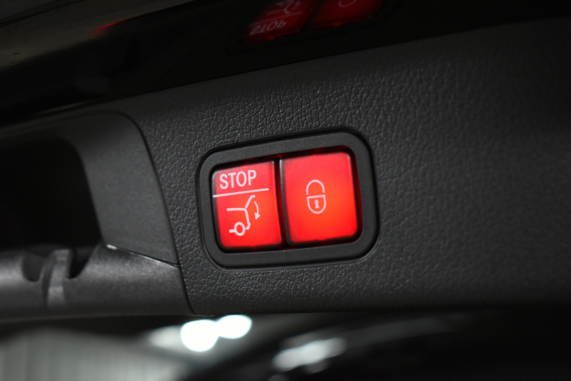 AMG GLB MercedesAMG GLB35 4ﾏﾁｯｸ AMGｱﾄﾞﾊﾞﾝｽﾄﾞ＆ﾊﾟﾌｫｰﾏﾝｽP ﾚｰﾀﾞｰｾｰﾌﾃｨP  ﾊﾟﾉﾗﾏｻﾝﾙｰﾌ ﾋｰﾀｰ黒/赤革 対話式ﾅﾋﾞ ﾃﾞｨｽﾄﾛﾆｯｸ ﾌﾞﾗｲﾝﾄﾞｽﾎﾟｯﾄ ﾚｰﾝｷｰﾌﾟ AMGｴｱﾛ19AW ｷｰﾚｽGO PTS ﾍｯﾄﾞｱｯﾌﾟD  地ﾃﾞｼﾞﾅﾋﾞ 360ｶﾒﾗ