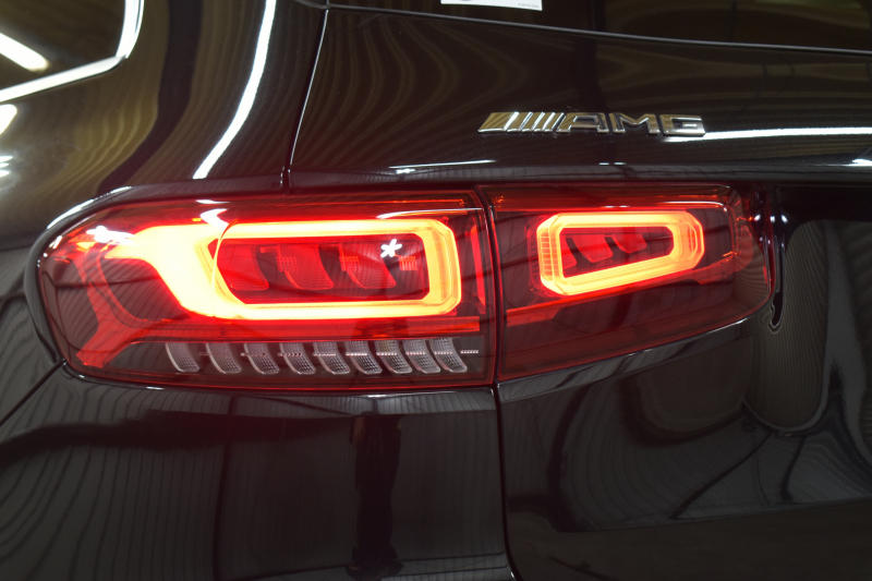 AMG GLB MercedesAMG GLB35 4ﾏﾁｯｸ AMGｱﾄﾞﾊﾞﾝｽﾄﾞ＆ﾊﾟﾌｫｰﾏﾝｽP ﾚｰﾀﾞｰｾｰﾌﾃｨP  ﾊﾟﾉﾗﾏｻﾝﾙｰﾌ ﾋｰﾀｰ黒/赤革 対話式ﾅﾋﾞ ﾃﾞｨｽﾄﾛﾆｯｸ ﾌﾞﾗｲﾝﾄﾞｽﾎﾟｯﾄ ﾚｰﾝｷｰﾌﾟ AMGｴｱﾛ19AW ｷｰﾚｽGO PTS ﾍｯﾄﾞｱｯﾌﾟD  地ﾃﾞｼﾞﾅﾋﾞ 360ｶﾒﾗ