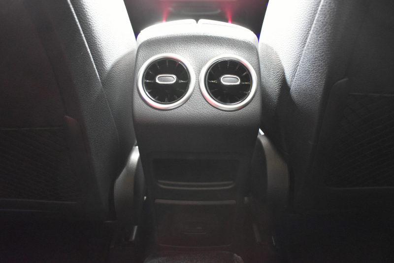 AMG GLB MercedesAMG GLB35 4ﾏﾁｯｸ AMGｱﾄﾞﾊﾞﾝｽﾄﾞ＆ﾊﾟﾌｫｰﾏﾝｽP ﾚｰﾀﾞｰｾｰﾌﾃｨP  ﾊﾟﾉﾗﾏｻﾝﾙｰﾌ ﾋｰﾀｰ黒/赤革 対話式ﾅﾋﾞ ﾃﾞｨｽﾄﾛﾆｯｸ ﾌﾞﾗｲﾝﾄﾞｽﾎﾟｯﾄ ﾚｰﾝｷｰﾌﾟ AMGｴｱﾛ19AW ｷｰﾚｽGO PTS ﾍｯﾄﾞｱｯﾌﾟD  地ﾃﾞｼﾞﾅﾋﾞ 360ｶﾒﾗ