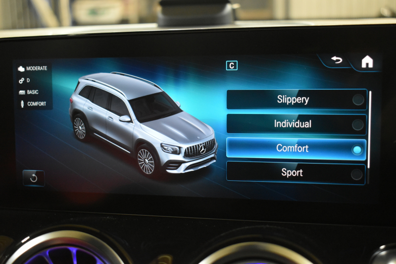 AMG GLB MercedesAMG GLB35 4ﾏﾁｯｸ AMGｱﾄﾞﾊﾞﾝｽﾄﾞ＆ﾊﾟﾌｫｰﾏﾝｽP ﾚｰﾀﾞｰｾｰﾌﾃｨP  ﾊﾟﾉﾗﾏｻﾝﾙｰﾌ ﾋｰﾀｰ黒/赤革 対話式ﾅﾋﾞ ﾃﾞｨｽﾄﾛﾆｯｸ ﾌﾞﾗｲﾝﾄﾞｽﾎﾟｯﾄ ﾚｰﾝｷｰﾌﾟ AMGｴｱﾛ19AW ｷｰﾚｽGO PTS ﾍｯﾄﾞｱｯﾌﾟD  地ﾃﾞｼﾞﾅﾋﾞ 360ｶﾒﾗ