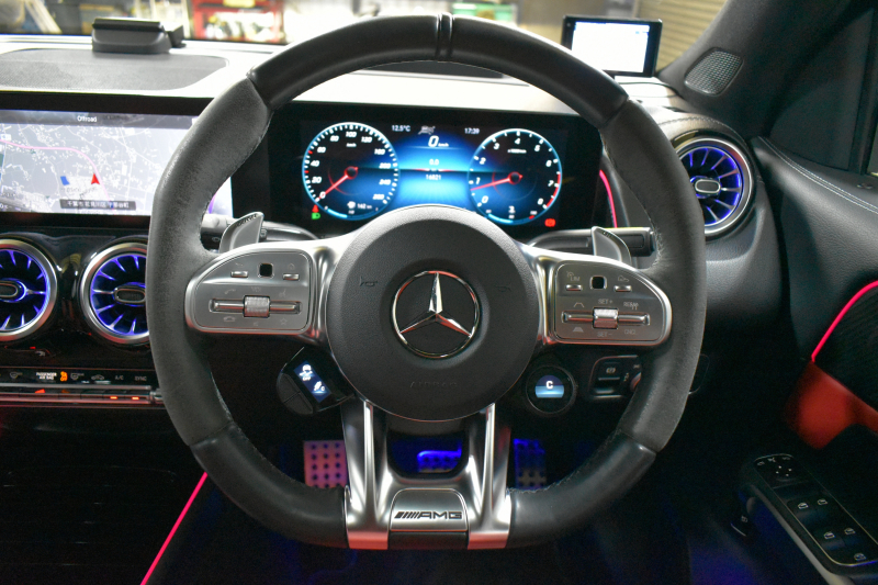 AMG GLB MercedesAMG GLB35 4ﾏﾁｯｸ AMGｱﾄﾞﾊﾞﾝｽﾄﾞ＆ﾊﾟﾌｫｰﾏﾝｽP ﾚｰﾀﾞｰｾｰﾌﾃｨP  ﾊﾟﾉﾗﾏｻﾝﾙｰﾌ ﾋｰﾀｰ黒/赤革 対話式ﾅﾋﾞ ﾃﾞｨｽﾄﾛﾆｯｸ ﾌﾞﾗｲﾝﾄﾞｽﾎﾟｯﾄ ﾚｰﾝｷｰﾌﾟ AMGｴｱﾛ19AW ｷｰﾚｽGO PTS ﾍｯﾄﾞｱｯﾌﾟD  地ﾃﾞｼﾞﾅﾋﾞ 360ｶﾒﾗ